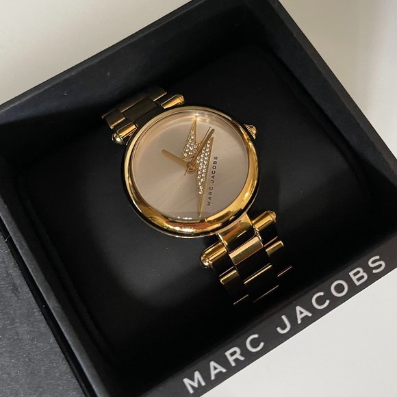 Pre loved Marc Jacobs Dotty Lightning Bolt Watch - Picture 3 of 5